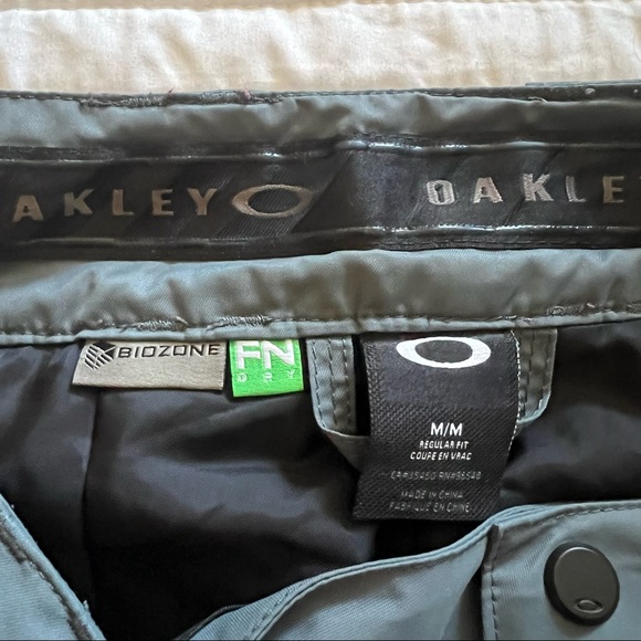 Oakley Ski Pants - Picture 2 of 2